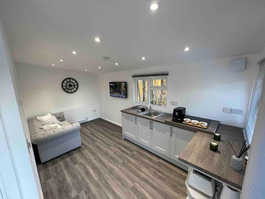 The Cabin Welwyn Garden City Exterior photo