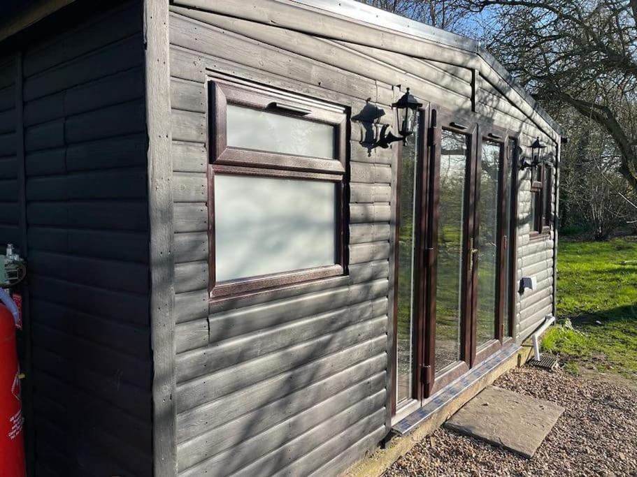 The Cabin Welwyn Garden City Exterior photo